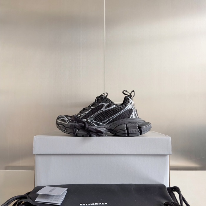 WOMEN SIZE 35-39 Men SIZE 39-45 B*alenciaga Sneaker  Top quality 1:1