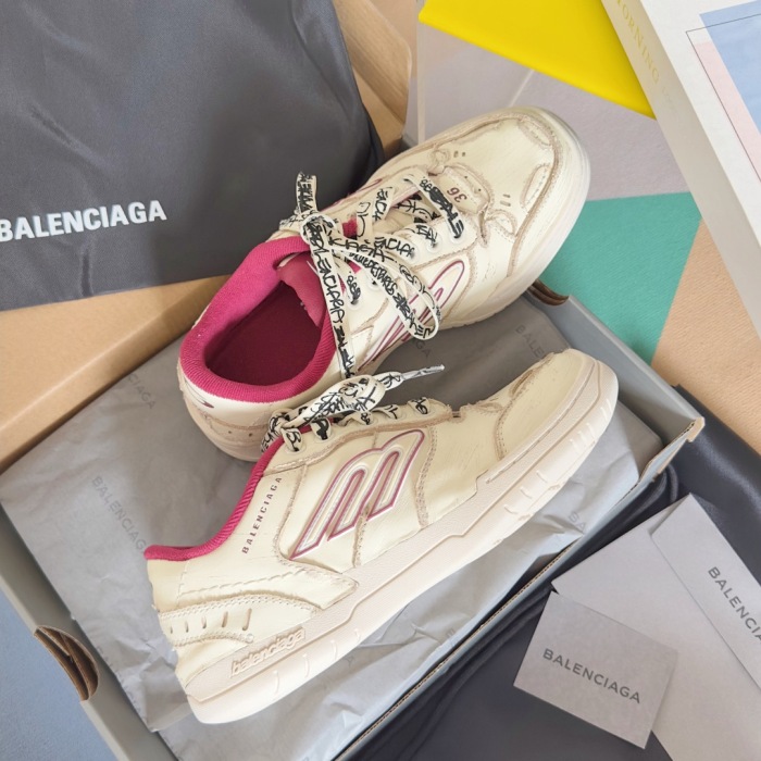 WOMEN SIZE 35-39 Men SIZE 39-45 B*alenciaga Sneaker  Top quality 1:1