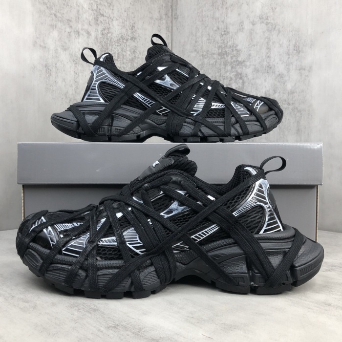 WOMEN SIZE 35-39 Men SIZE 39-45 B*alenciaga Sneaker  Top quality 1:1
