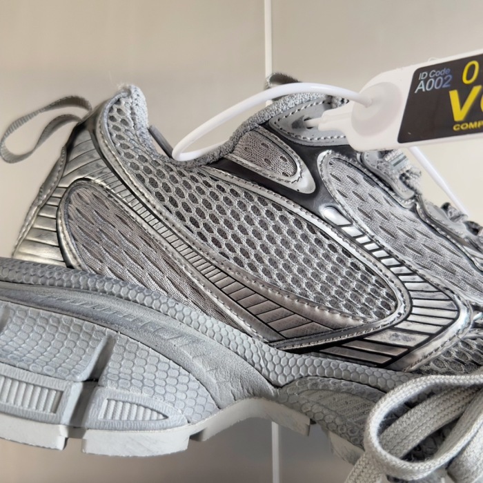 WOMEN SIZE 35-39 Men SIZE 39-45 B*alenciaga Sneaker  Top quality 1:1