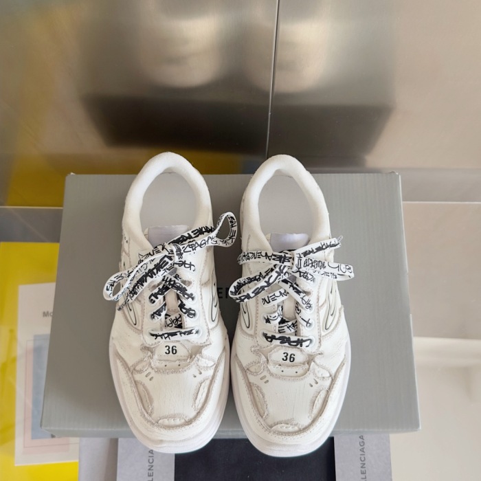 WOMEN SIZE 35-39 Men SIZE 39-45 B*alenciaga Sneaker  Top quality 1:1