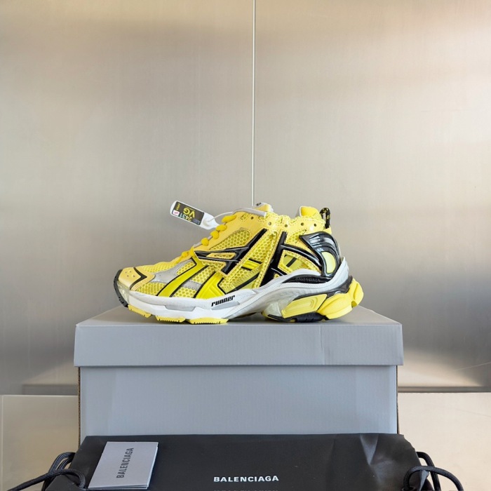 WOMEN SIZE 35-39 Men SIZE 39-45 B*alenciaga Sneaker  Top quality 1:1