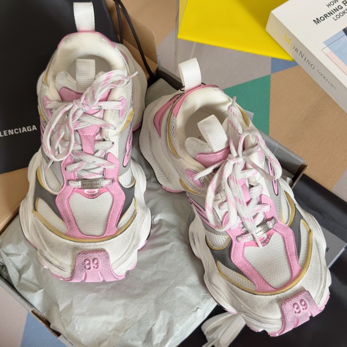 WOMEN SIZE 35-39 Men SIZE 39-45 B*alenciaga Sneaker  Top quality 1:1