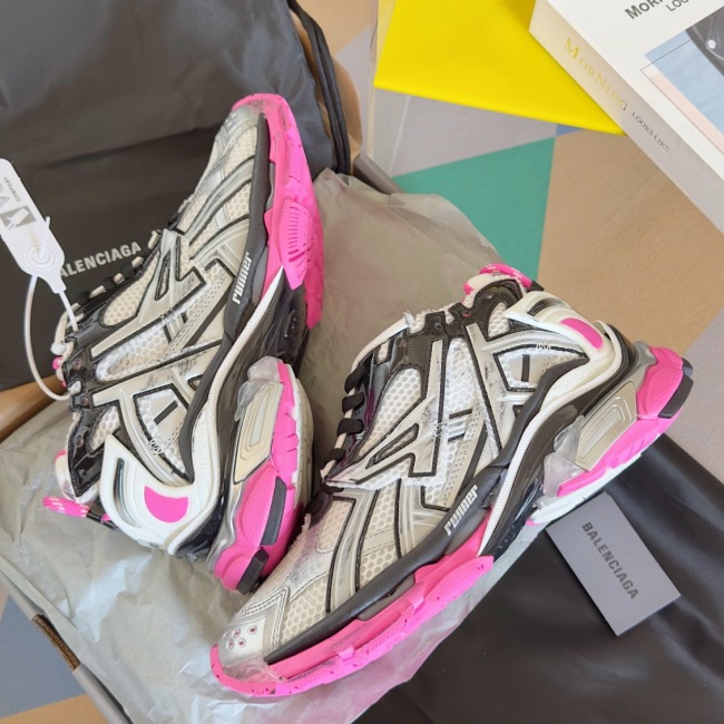 WOMEN SIZE 35-39 Men SIZE 39-45 B*alenciaga Sneaker  Top quality 1:1
