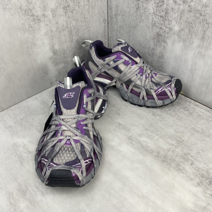 WOMEN SIZE 35-39 Men SIZE 39-45 B*alenciaga Sneaker  Top quality 1:1