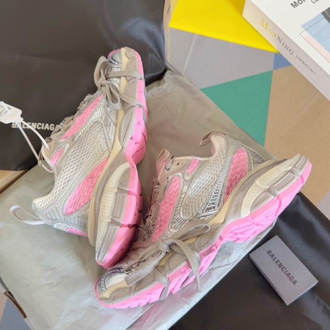 WOMEN SIZE 35-39 Men SIZE 39-45 B*alenciaga Sneaker  Top quality 1:1