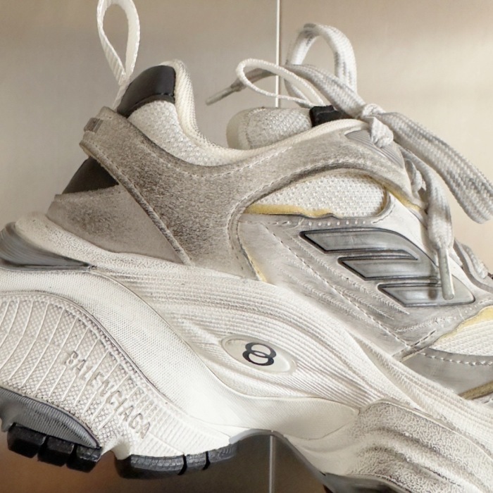 WOMEN SIZE 35-39 Men SIZE 39-45 B*alenciaga Sneaker  Top quality 1:1