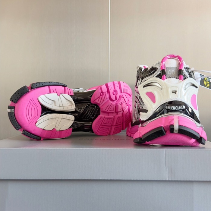 WOMEN SIZE 35-39 Men SIZE 39-45 B*alenciaga Sneaker  Top quality 1:1