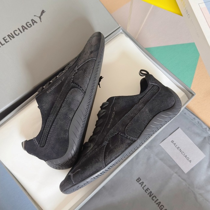 WOMEN SIZE 35-39 Men SIZE 39-45 B*alenciaga Sneaker  Top quality 1:1