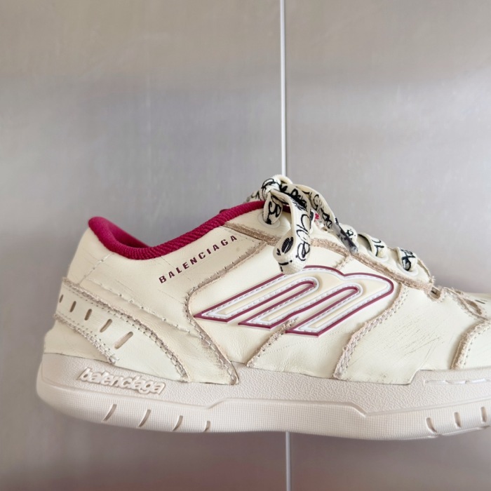 WOMEN SIZE 35-39 Men SIZE 39-45 B*alenciaga Sneaker  Top quality 1:1