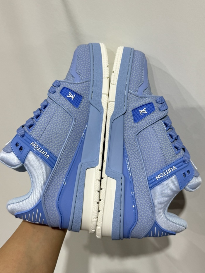 Men  Women  L*ouis V*uitton   Top Sneaker L*V Sneaker size 35-46