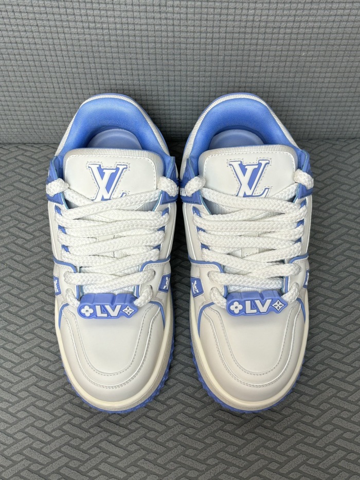 Men  Women  L*ouis V*uitton   Top Sneaker L*V Trainer