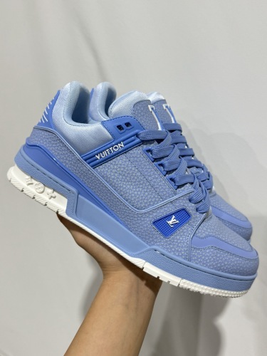 Men  Women  L*ouis V*uitton   Top Sneaker L*V Sneaker size 35-46