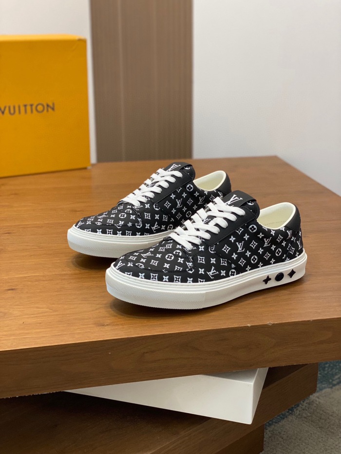 Men  L*ouis V*uitton  Top Sneaker L*V Shoes