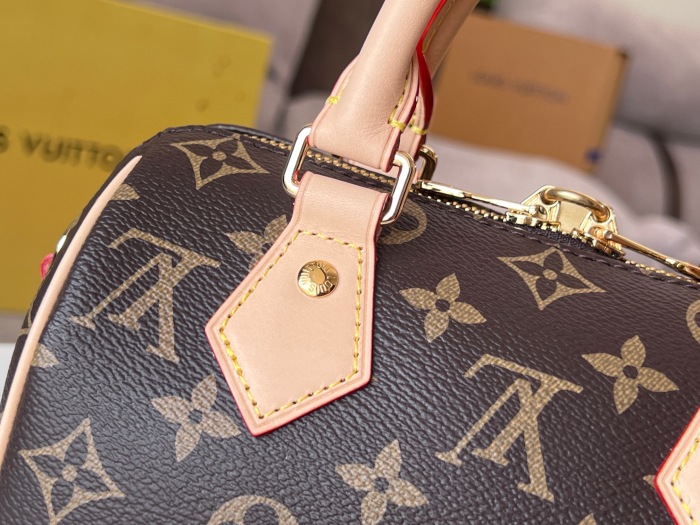 L*ouis V*uitton  Bag Top quality 1:1