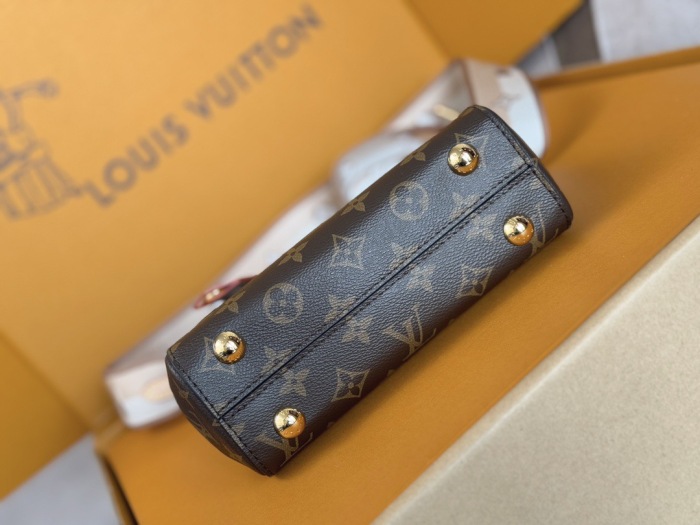L*ouis V*uitton  Bag Top quality 1:1
