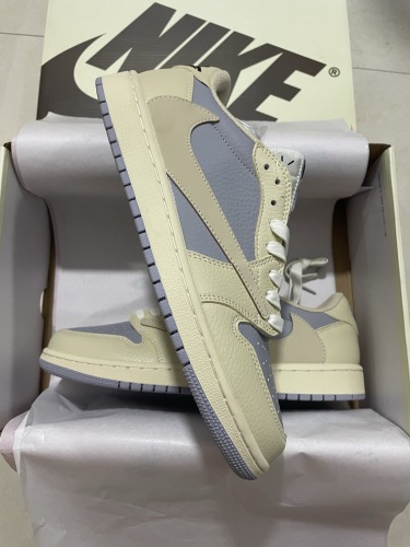 Men top quality 1:1 sneakers Air Jordan 1 shoes