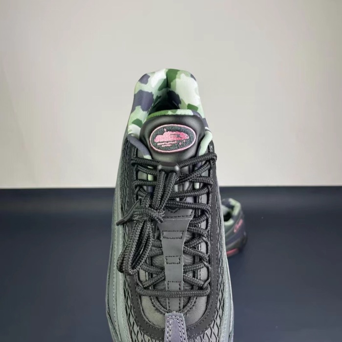 Women  Man Nike Air Max95  Corteiz