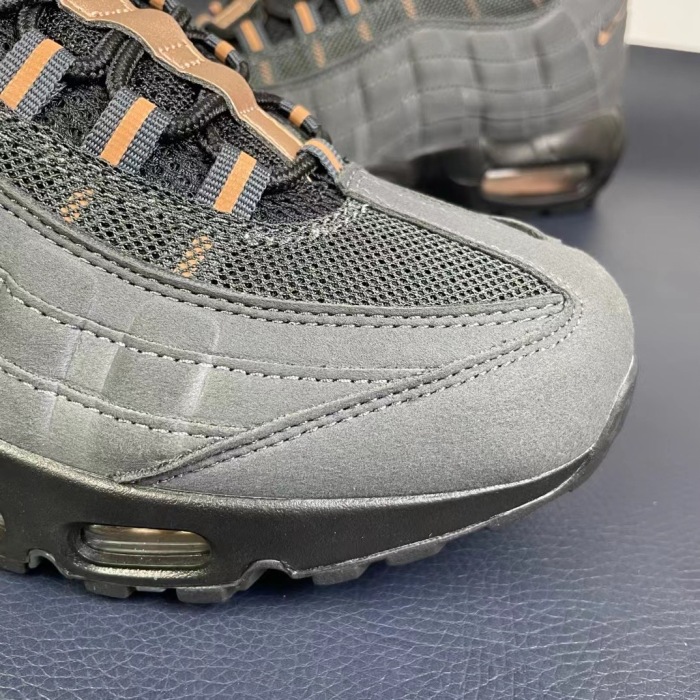 Women  Man Nike Air Max95