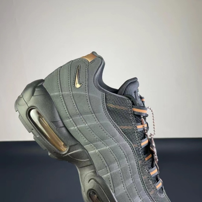 Women  Man Nike Air Max95