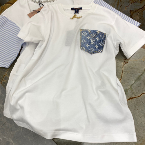 Louis Vuitton Women's Monogram Pocket T-Shirt #nigo53534