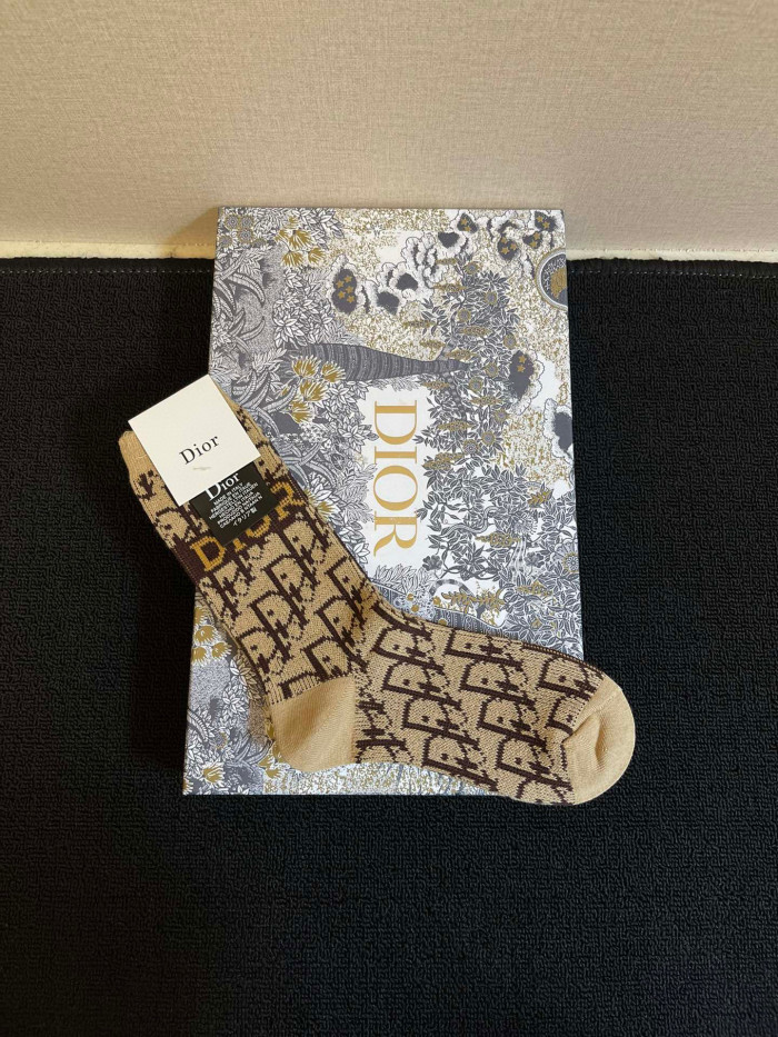 Dior Copy Socks 5-in-1 Set With Box #nigo96486