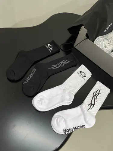 NIGO Balenciaga Men's and Women's Tacky Black and Coal Gray Cotton Blend Socks Four Pairs Set #nigo72922