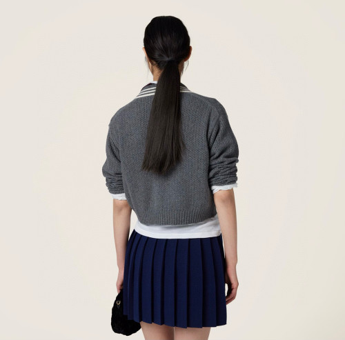 NIGO MiuMiu Women's Spring and Autumn Solid Color Mesh Cashmere Knit Loose Polo Neck Long Sleeve Sweater Knit Pleated Short Skirt Set Suit #nigo74865