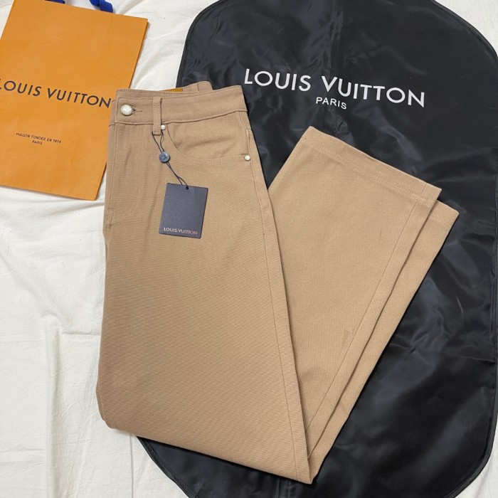 NIGO Louis Vuitton Men's Light Brown Casual Outfit Set Suit - Minimalist Collar Jacket with Button Pockets & Color-Coordinated Pants #nigo75719