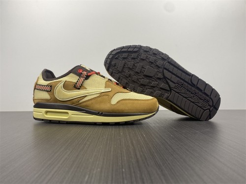 T*ravis S*cott x Nike Air Max 1 Colorway Has Surfaced DO9392-701