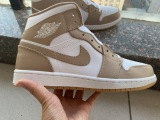Air Jordan 1 Mid