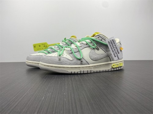 O*ff-W*hite x Nike Dunk Low