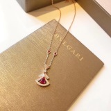 Necklace001