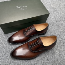 Men B*erluti Top Loafer