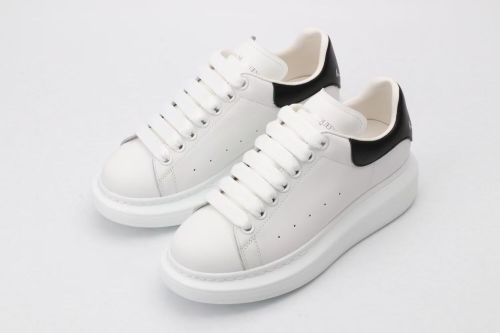 A*exander M*queen Sneaker