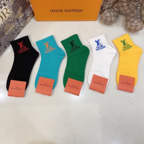 Socks 5 pairs