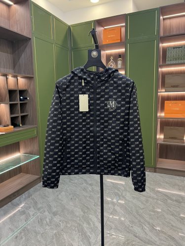  Men Jacket/Sweater B*urberry Top Quality