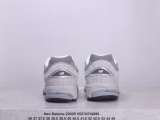New Balance 2002R