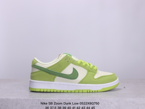 Nike SB Zoom Dunk Low