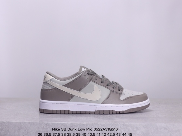 Nike SB Dunk Low Pro