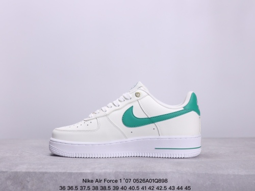 Nike Air Force 1 ’07