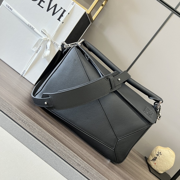 L*OEWE Bag Top Quality 29*19.5*14cm