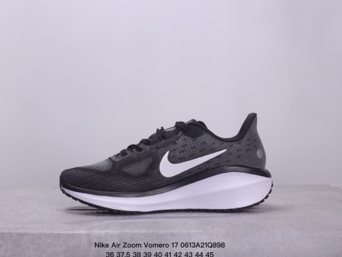 Nike Air Zoom Vomero 17