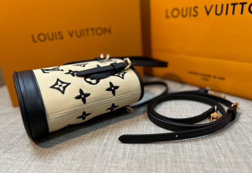 L*ouis V*uitton Bag Top Quality 13*17*9 cm