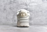 Lo*is Vuitton Trainer Maxi