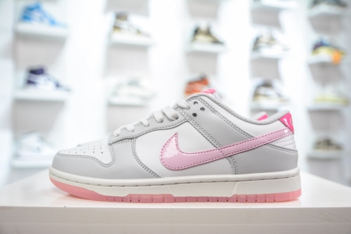 Nike Dunk Low Retro PRM