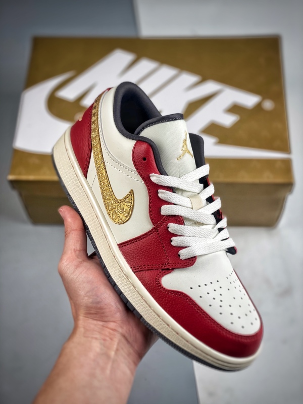 Air Jordan 1 Low AJ1