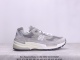 New Balance M992