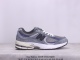 New Balance 2002R