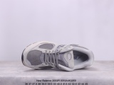 New Balance 2002R